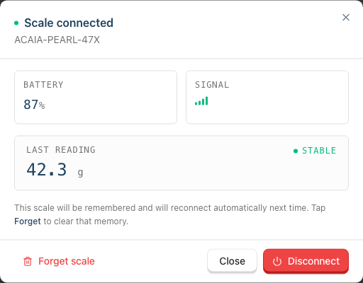 The Scale connected dialog showing battery, signal strength, a live last reading, and the Disconnect and Forget scale buttons